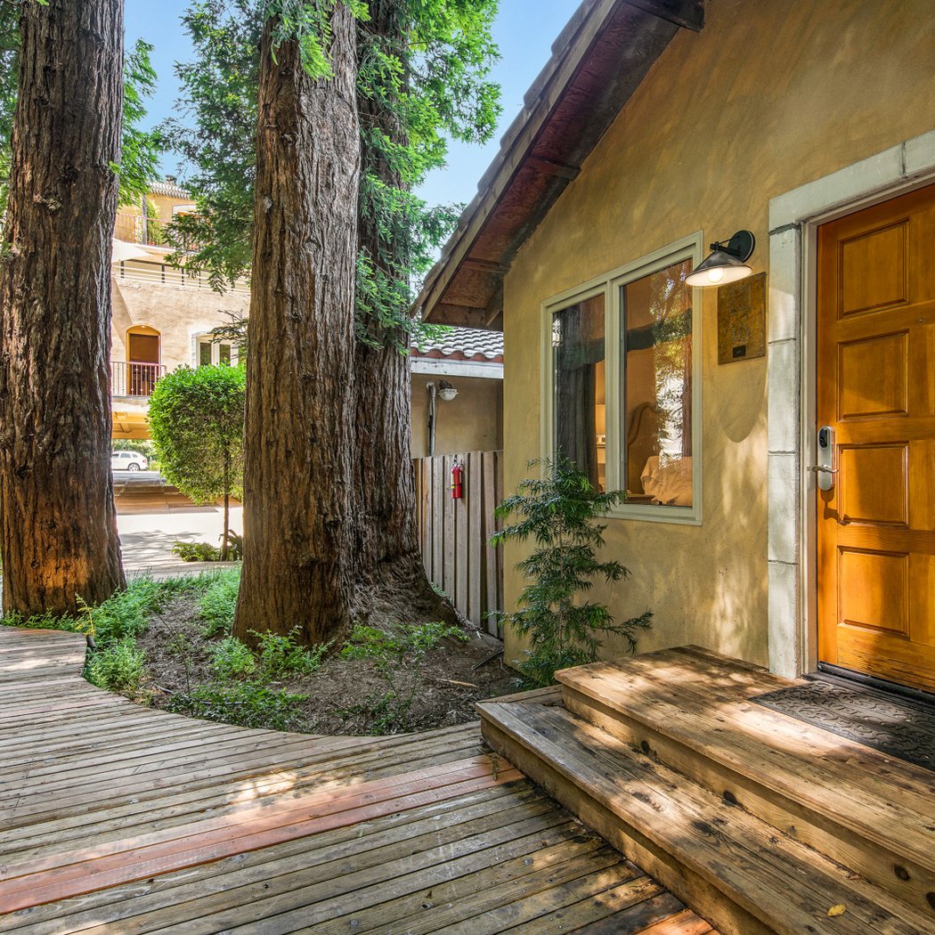 Mill Valley Inn 1