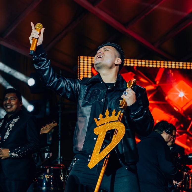 Deyvis Orosco concert 1
