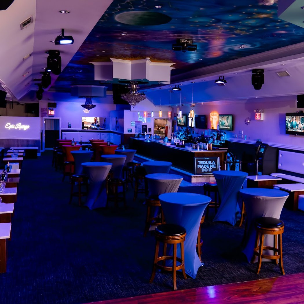 Epic Lounge 2