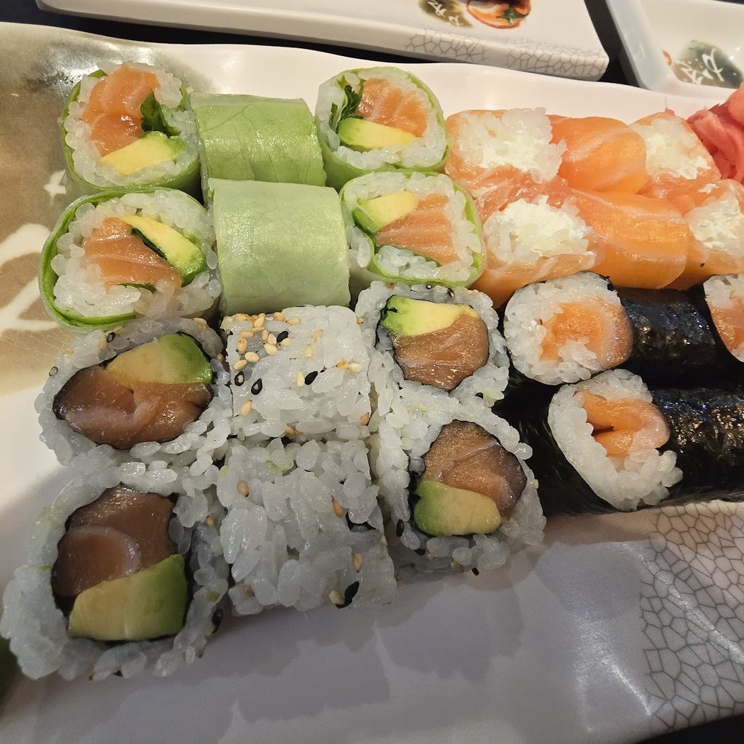 Asa Sushi 1