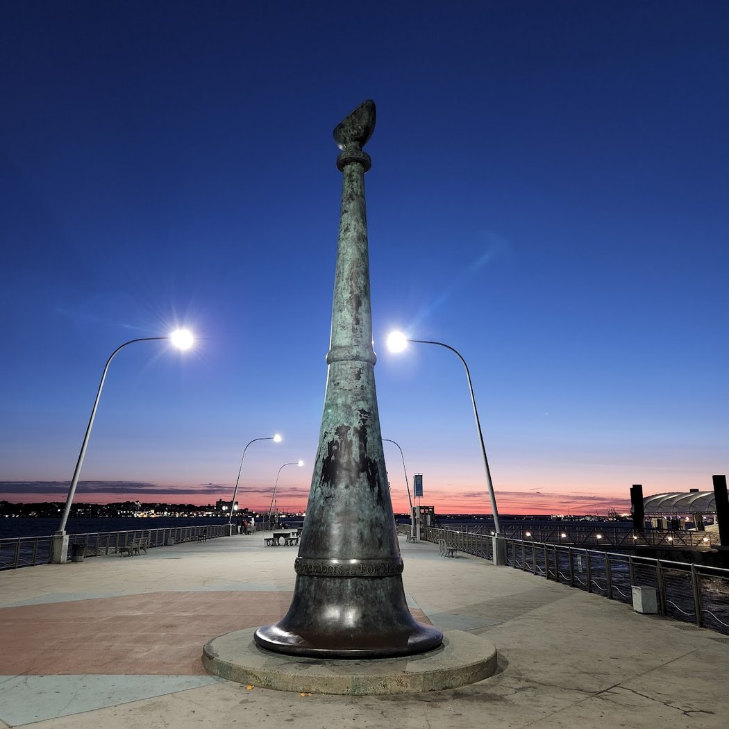 American Veterans Memorial Pier 1