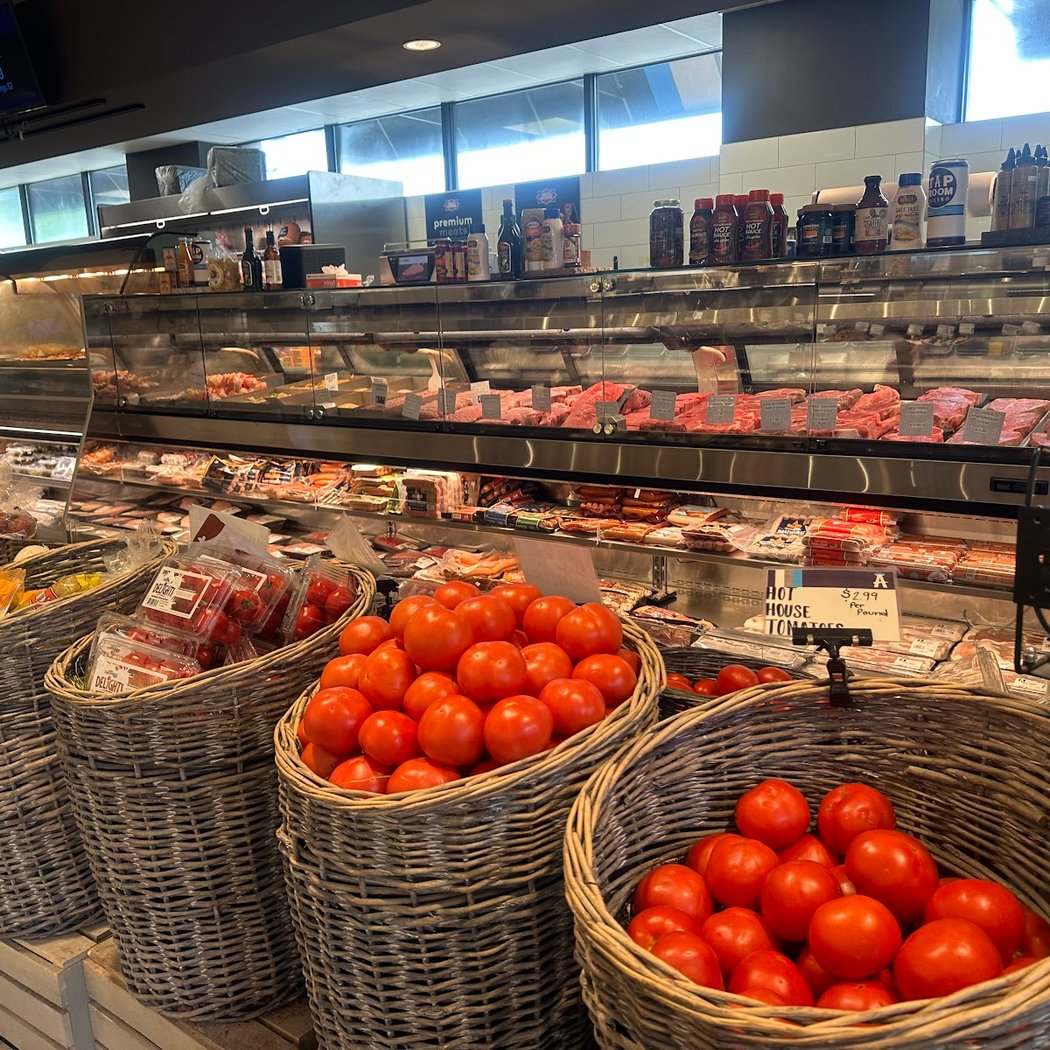 Alex's Gourmet Market 3