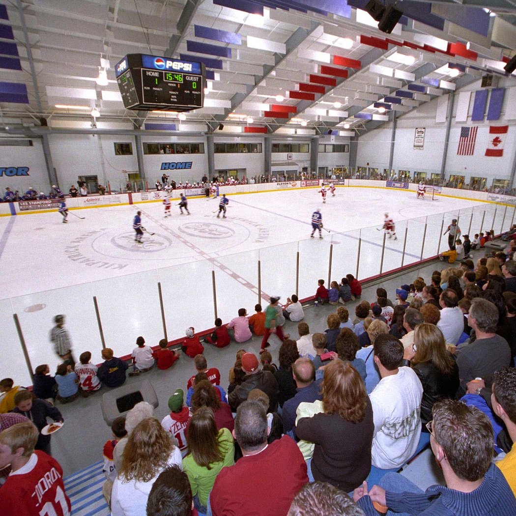 University of Michigan Women's Ice Hockey vs. Dearborn 2