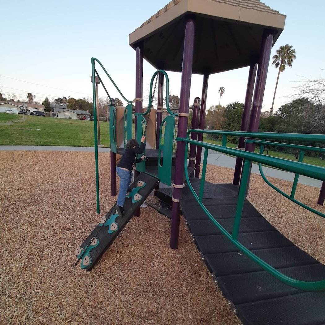Sun Terrace Neighborhood Park 2