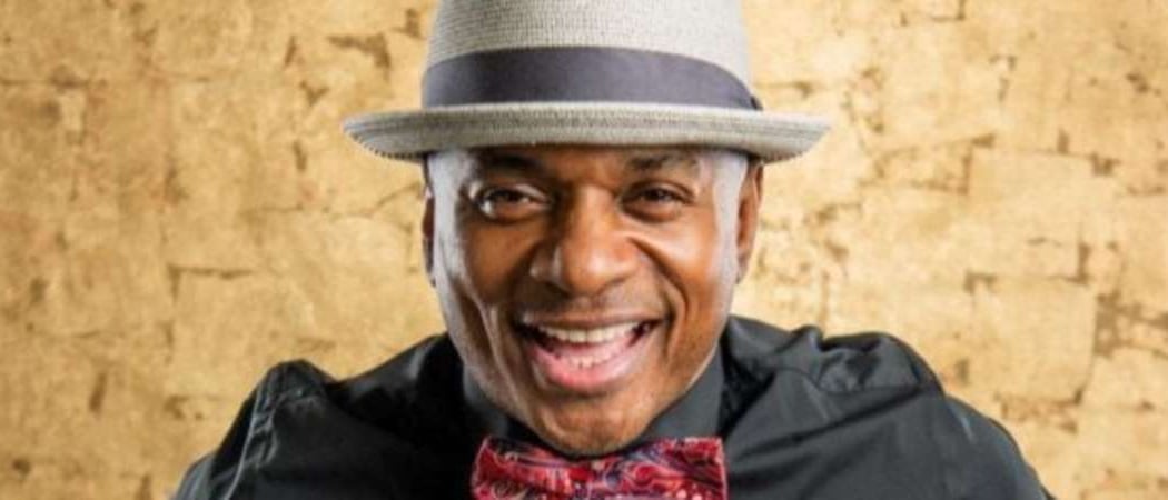 Tony Roberts 1