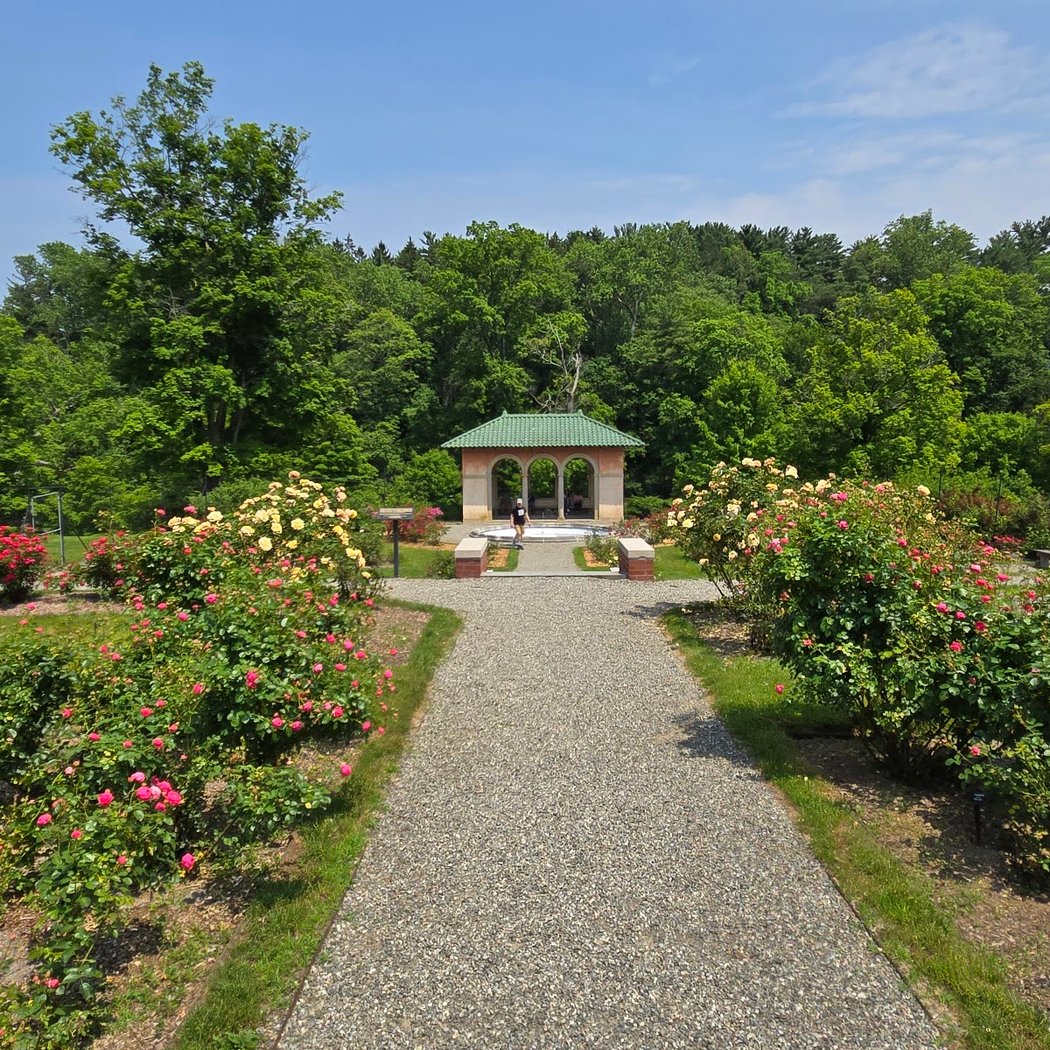 Vanderbilt Mansion Gardens 1