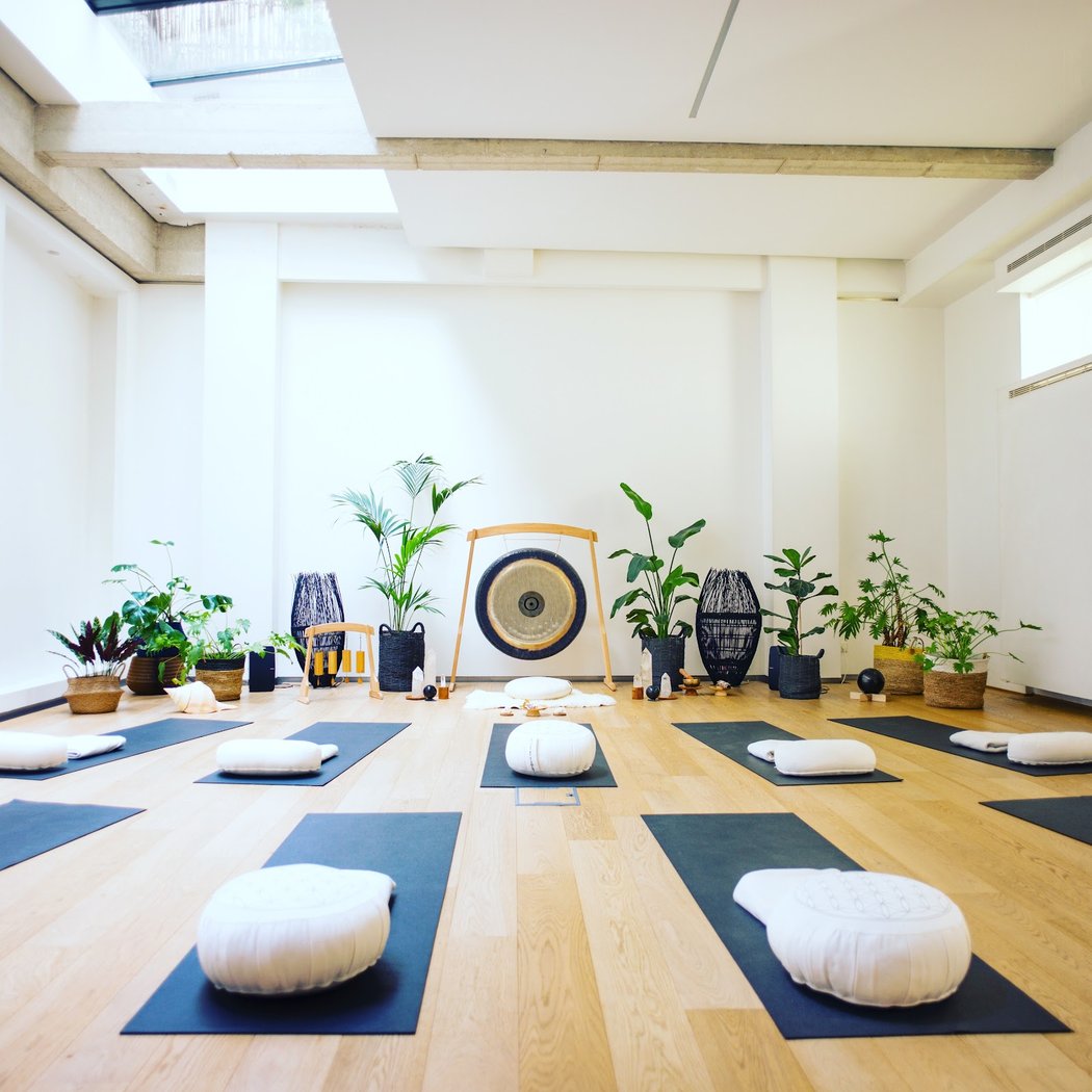 Le Centre Element Paris - Yoga Pilates & Méditation - Soins Énergétiques - Boutique 2