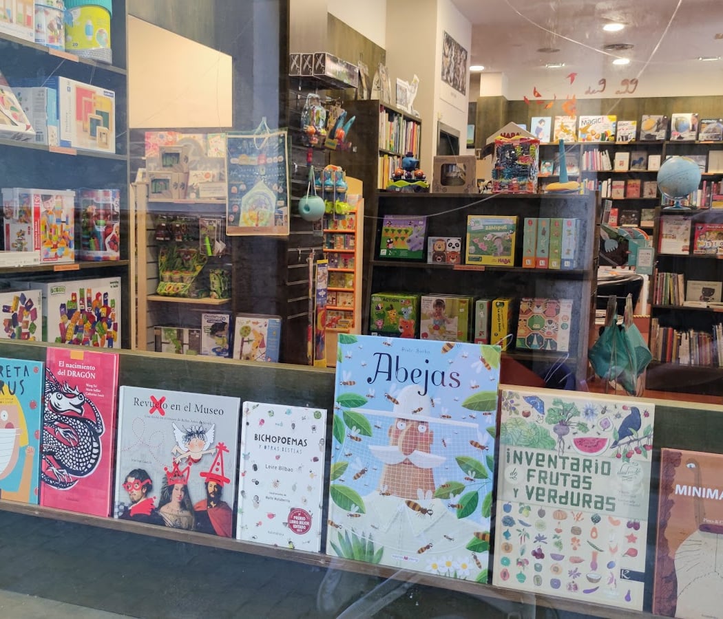 Librería Rayuela Infancia 1