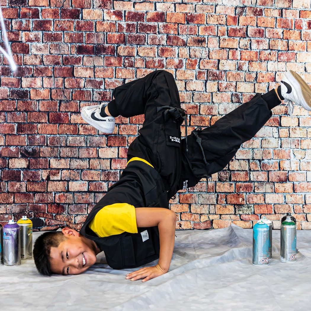 CY DANCWORKS XMAS OPEN HOUSE W/ SANTA, ART + FREE DANCE CLASSES 3