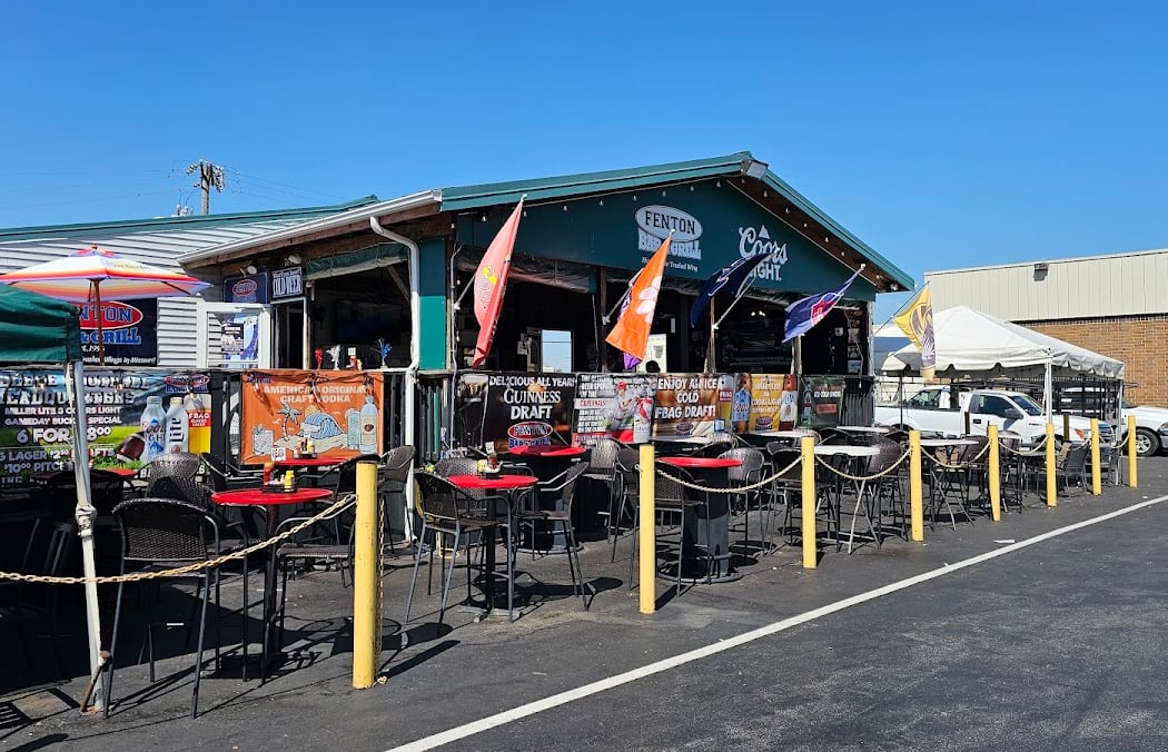 Fenton Bar and Grill 2