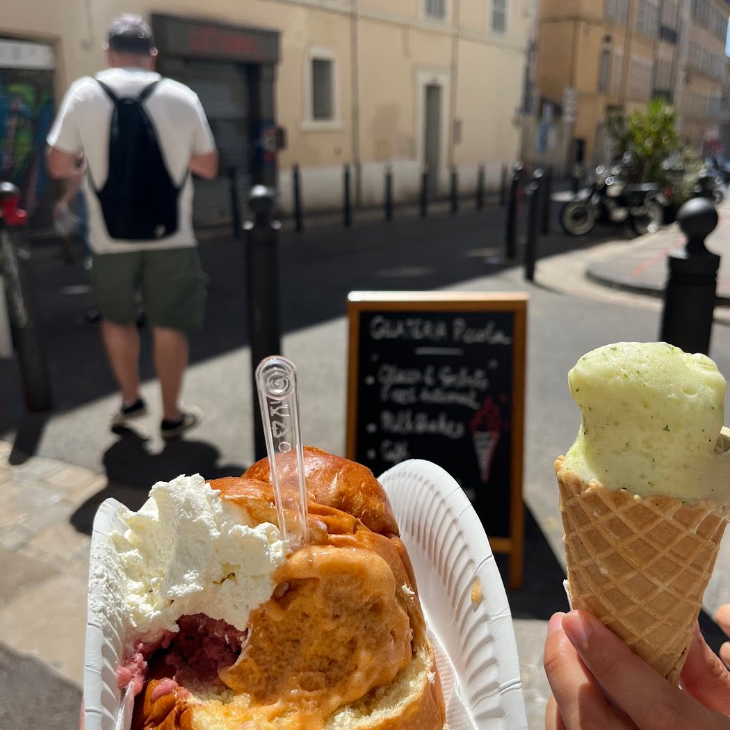 Gelateria piccola 3