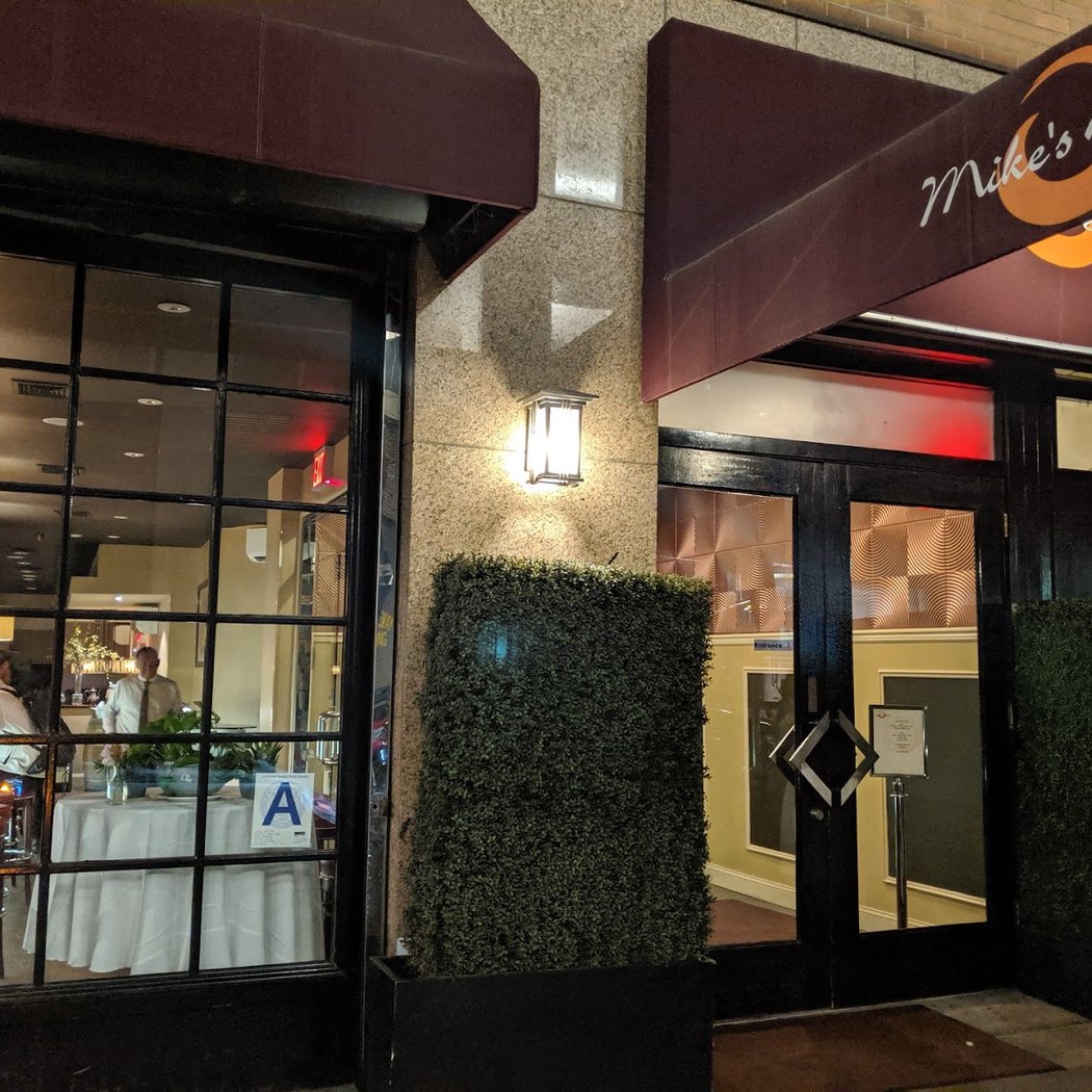 Mike's Bistro 2