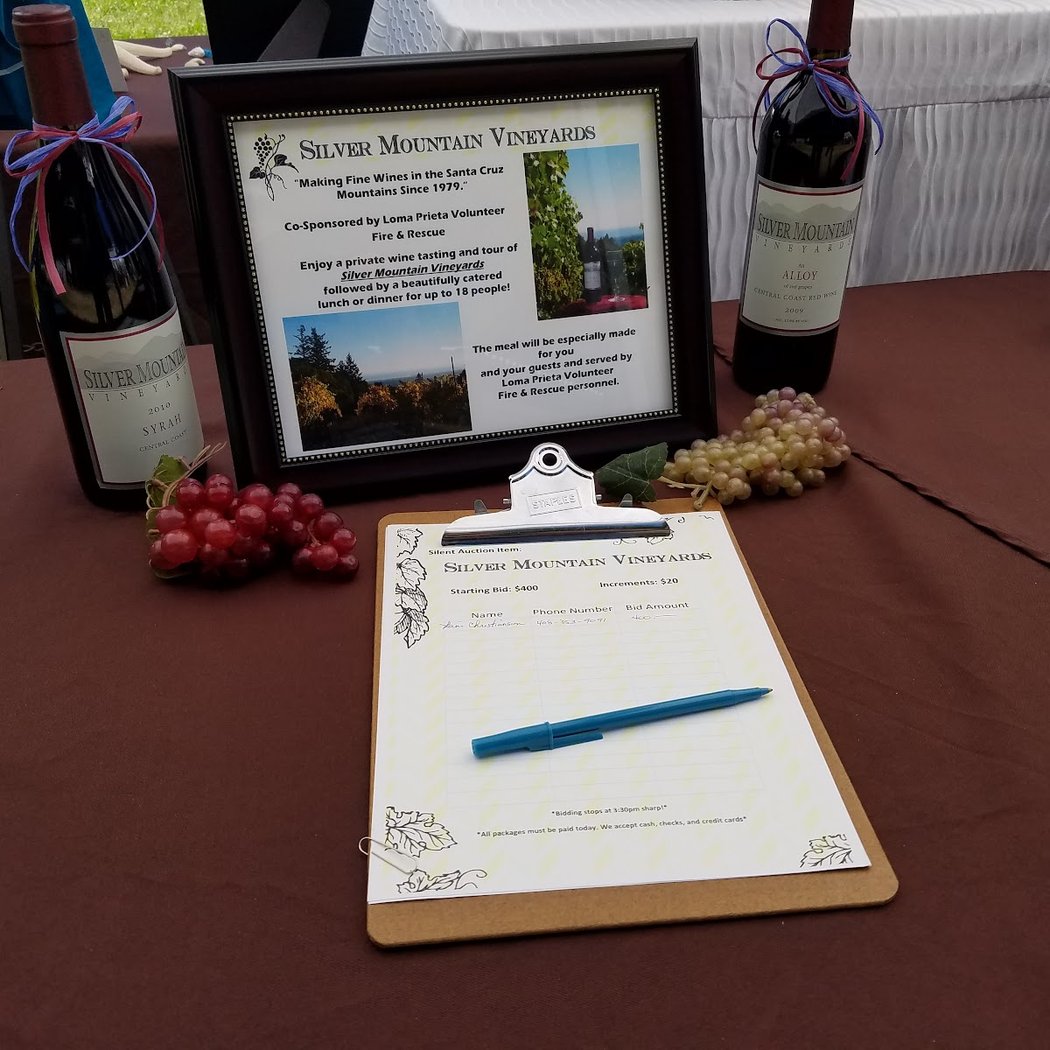 Live Music + Farmers Market 1