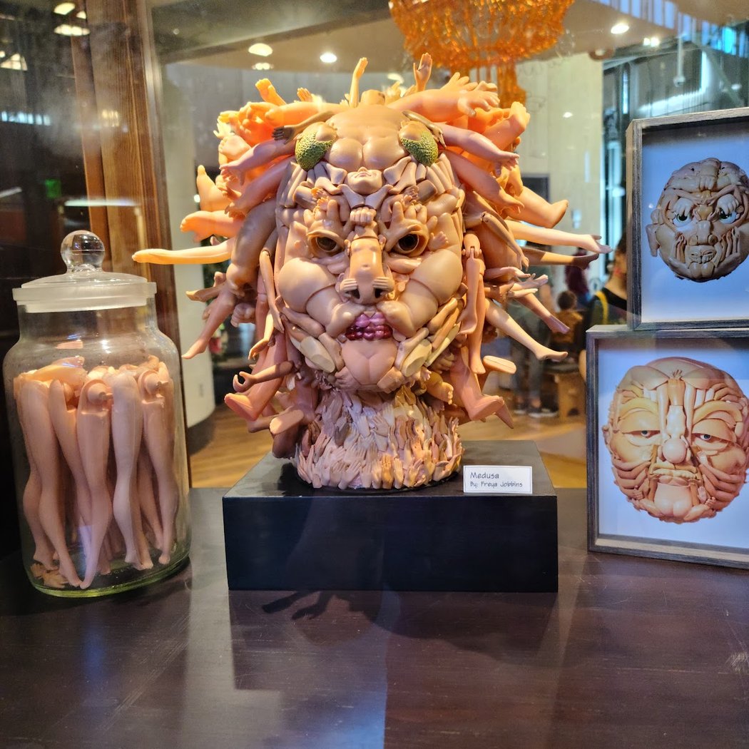 Exploratorium Store 1