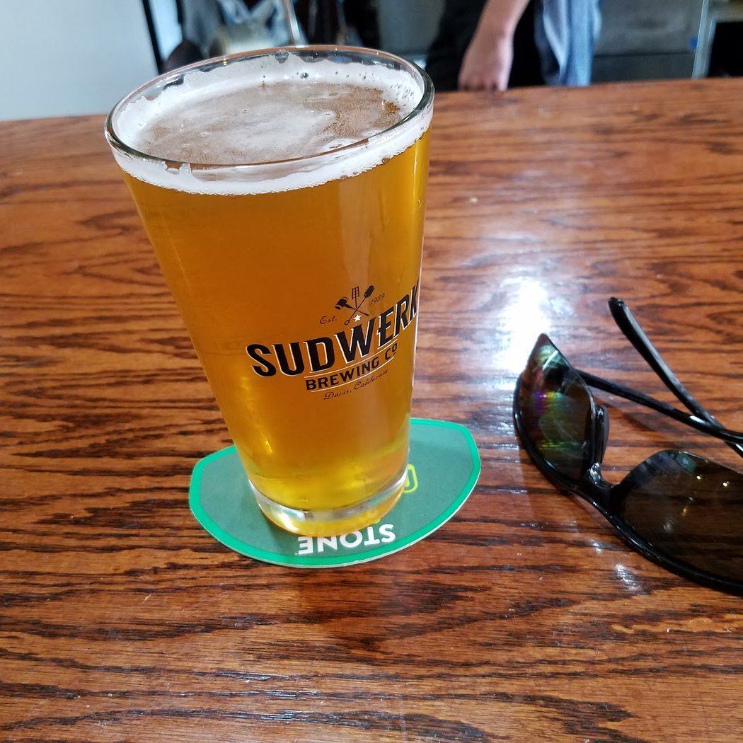 Sprenger's | Restaurant & Tap Room 3