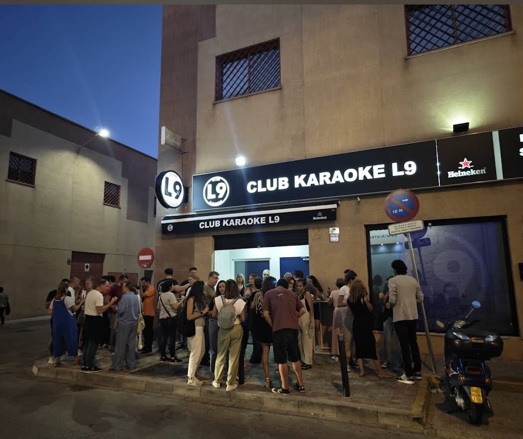 Club Karaoke L9 2