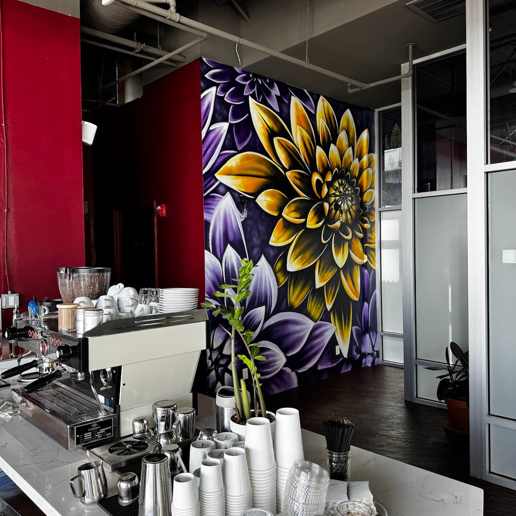 Goldvine Coffee Bar & Gallery 2