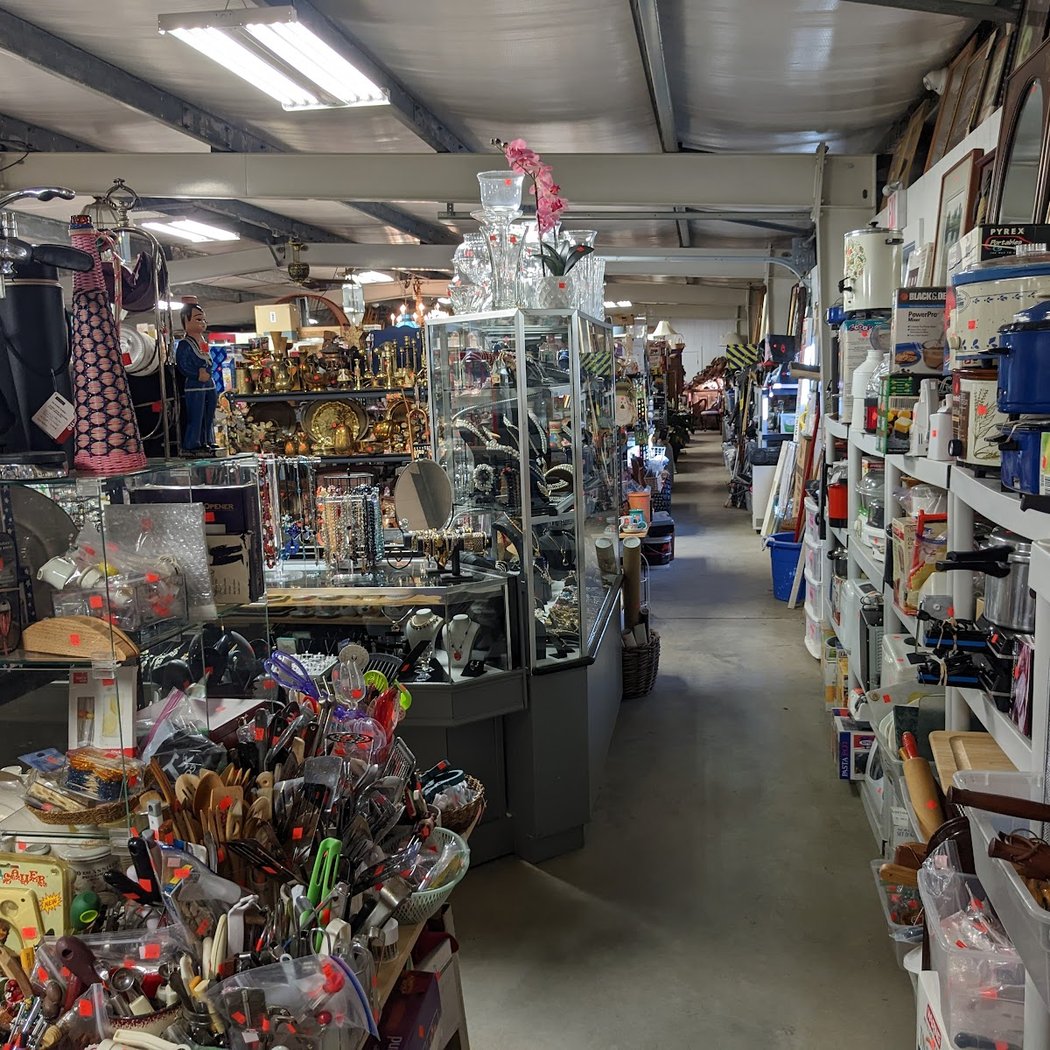 Bethlehem Indoor Flea Market year round 3