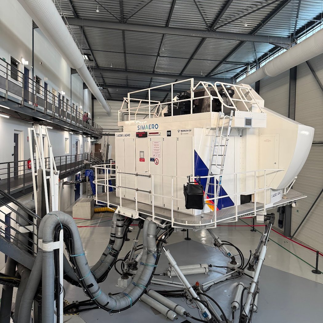 Full Flight Simulator Paris 2