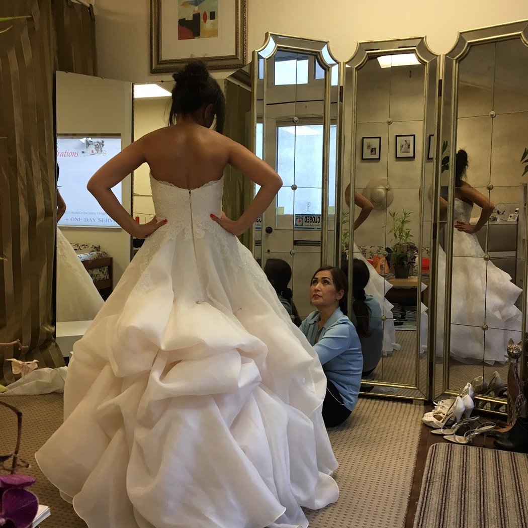 Helen iCouture Alterations 1