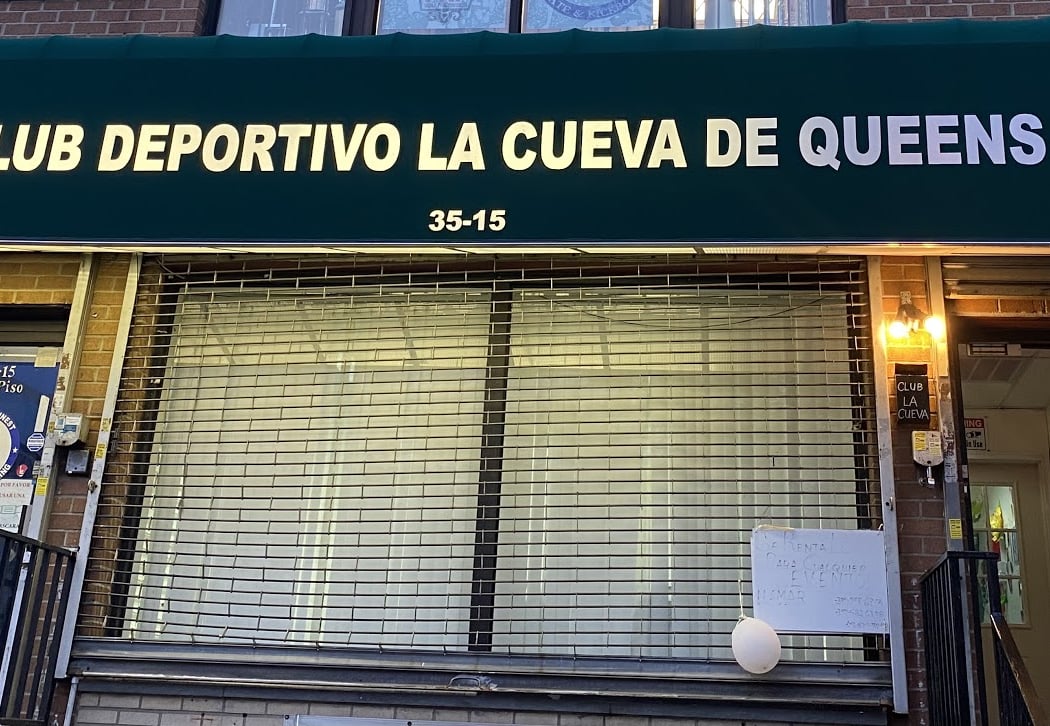 Club deportivo la cueva de Queens 2