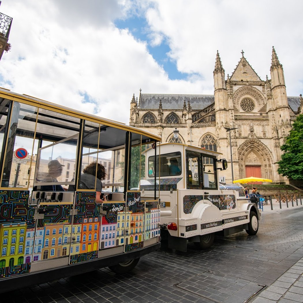 Le Petit Train Touristique de Bordeaux - By FRANCE Voguette 2