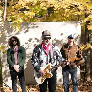Dinosaur Jr. & Stef Chura 1