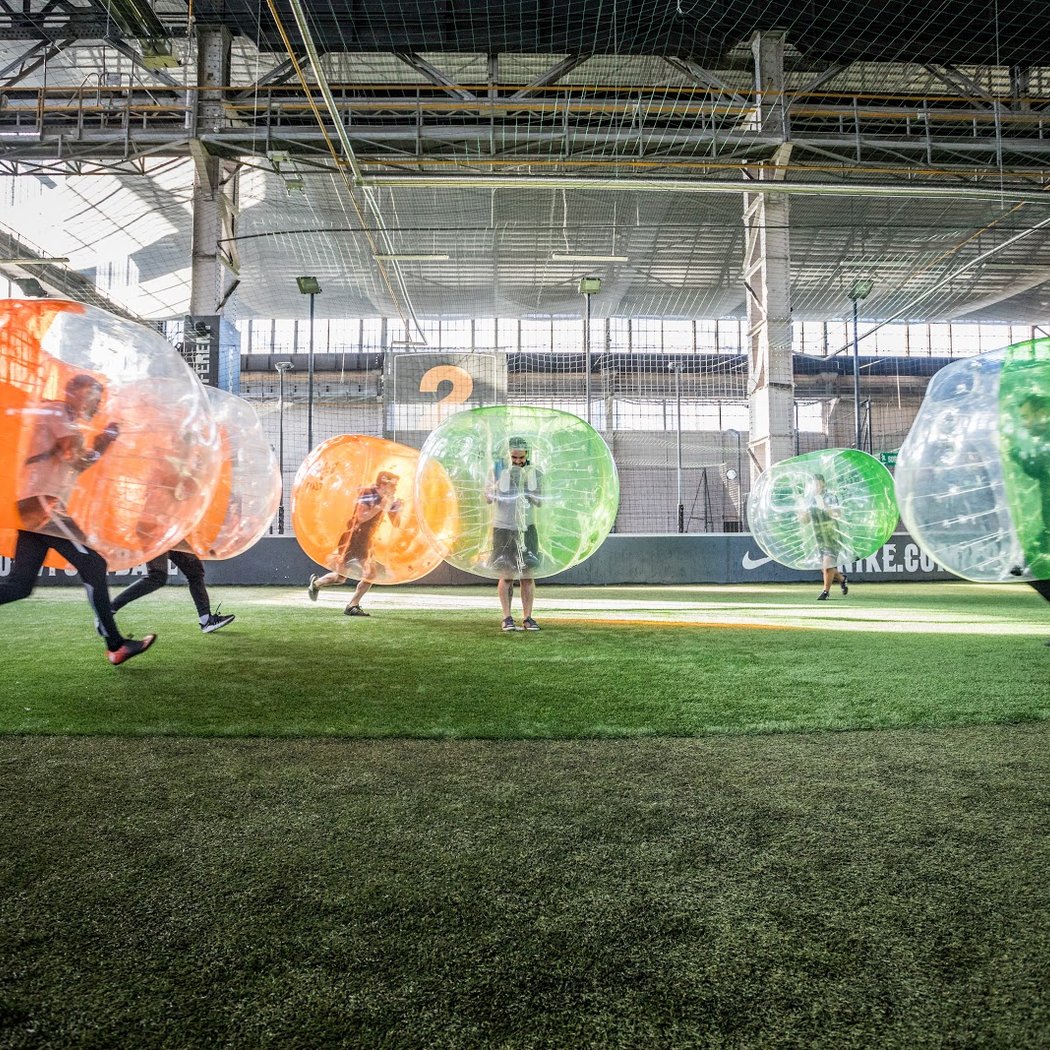 BUBBLE FUN SAINT ETIENNE, N°1 DU FOOT BULLE 2
