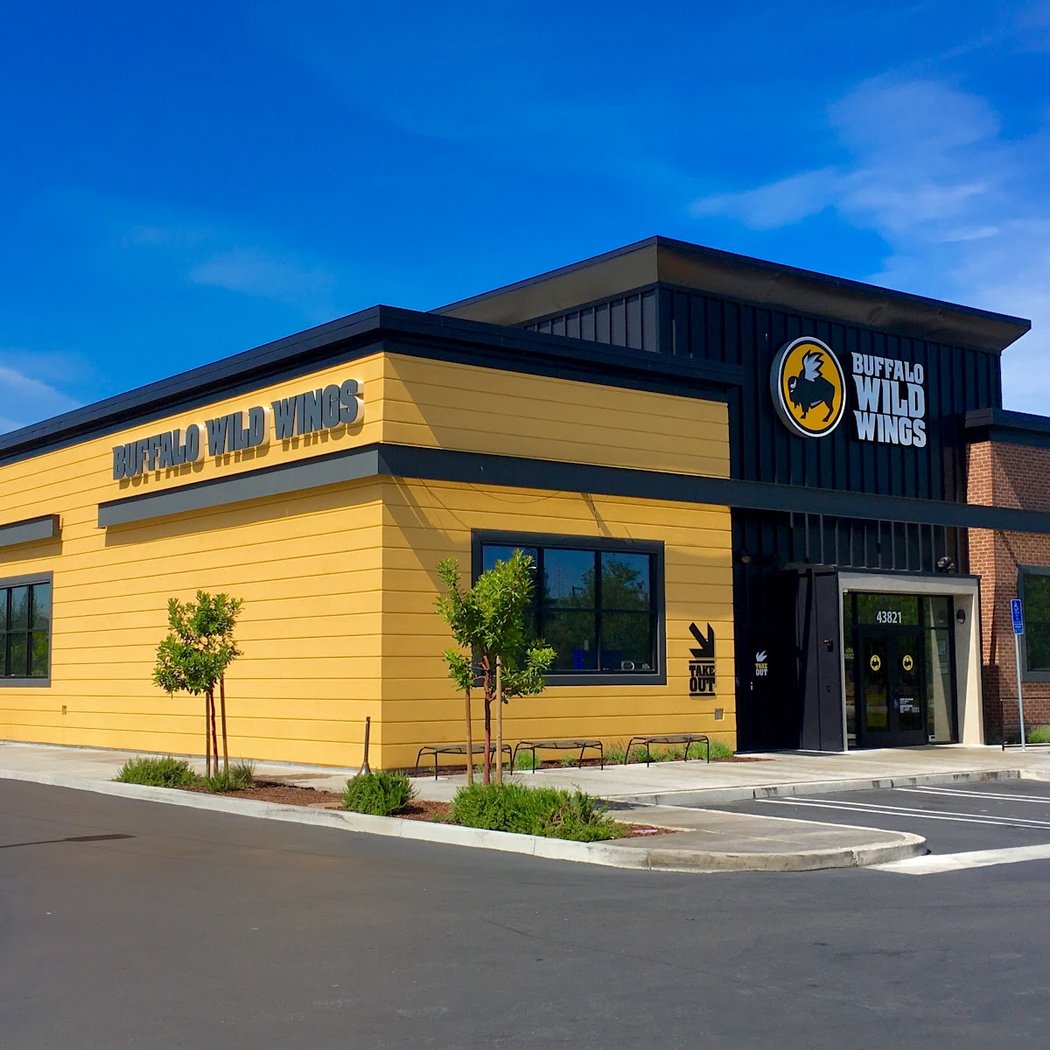 Buffalo Wild Wings 2