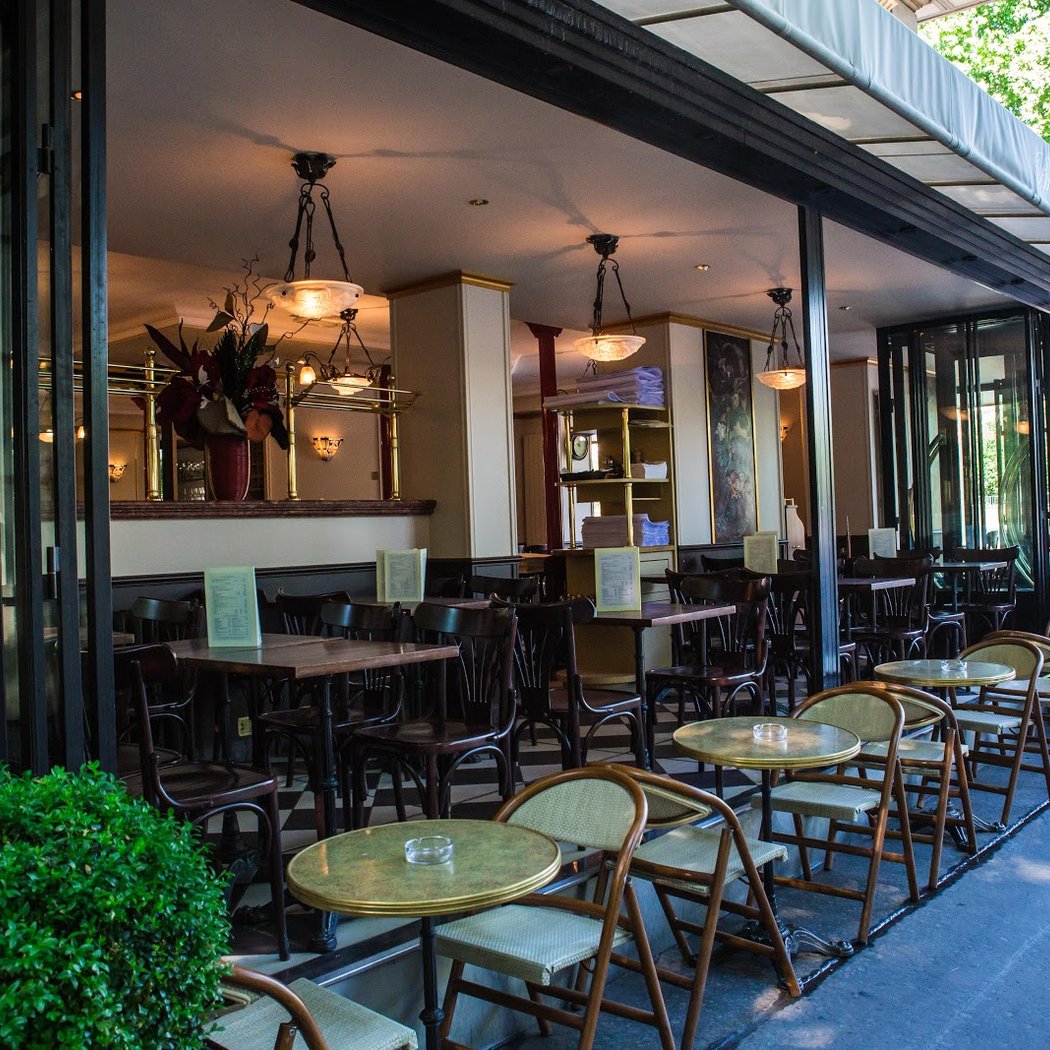 Brasserie de la Tour Eiffel 2