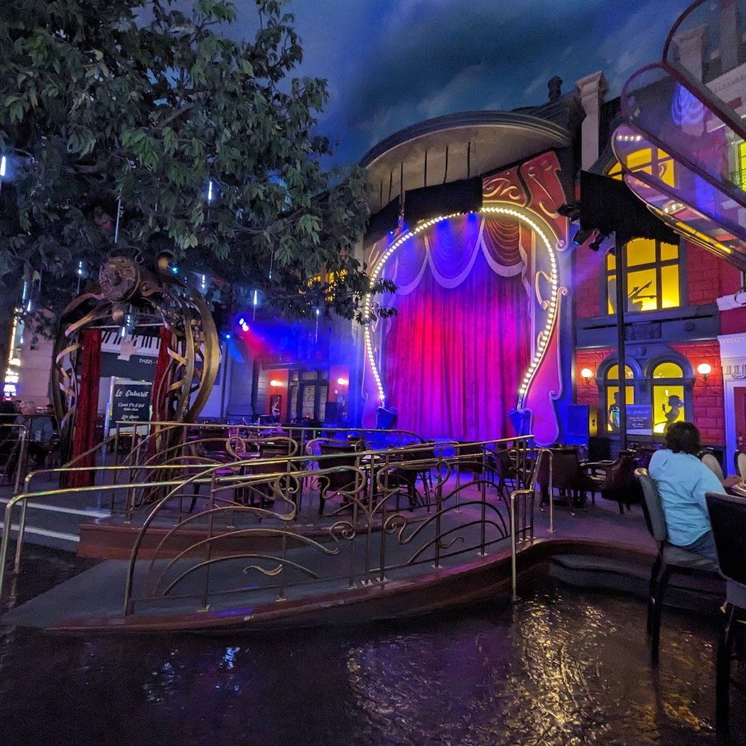 Le Cabaret Lounge 2