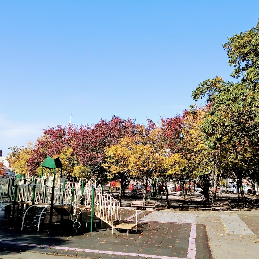 Hoyt Playground 3