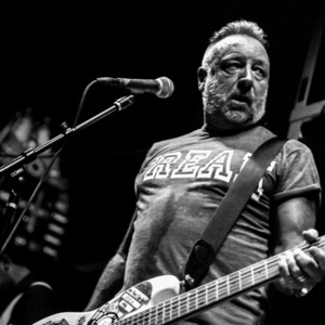 Peter Hook & The Light