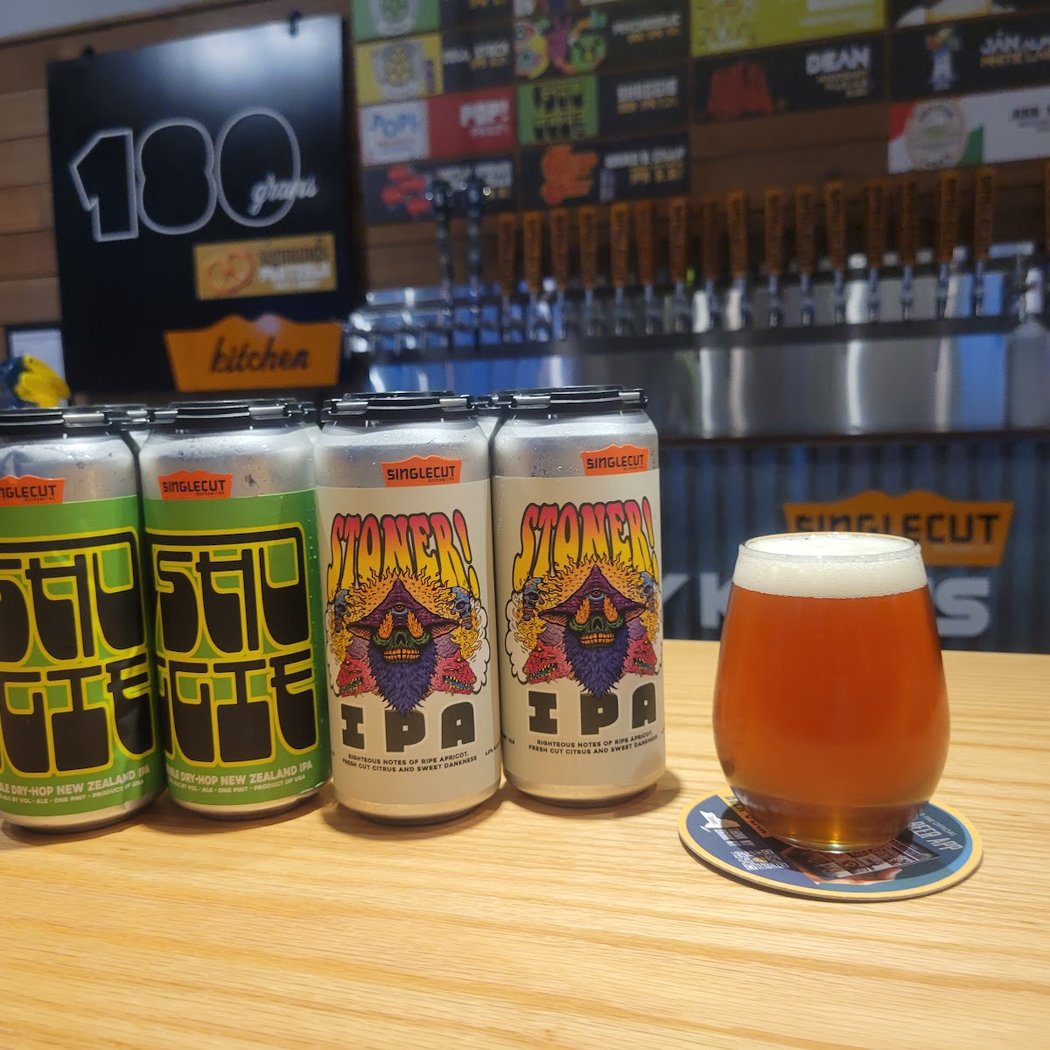 SingleCut North and Side Stage Tap Room 5
