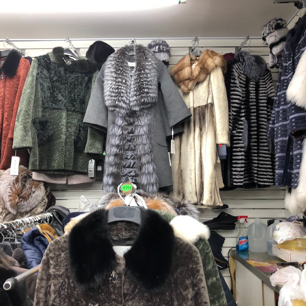 La Moda Boutique 1