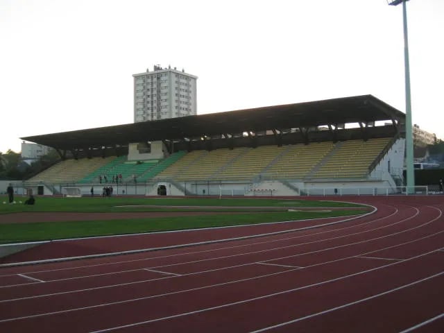 Stade Aimé Bergéal 1