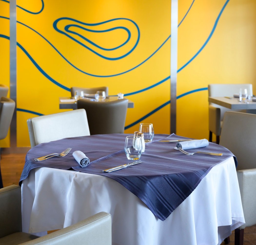 RESTAURANT LA PIERRE PERCEE 2