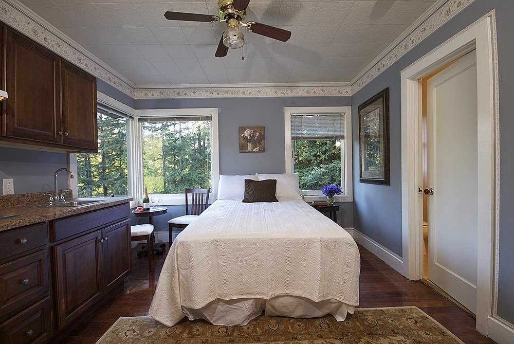 Guerneville Lodge 3