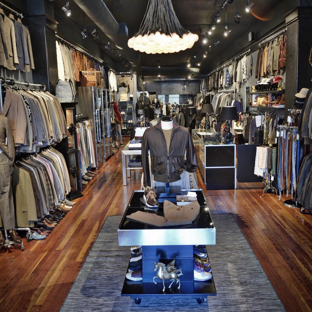 Sui Generis Designer Consignment 1