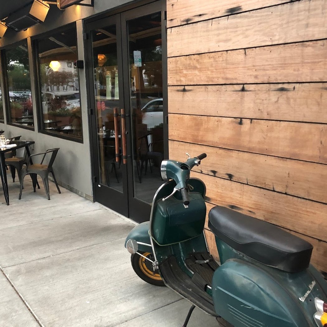 Creekwood Restaurant 3