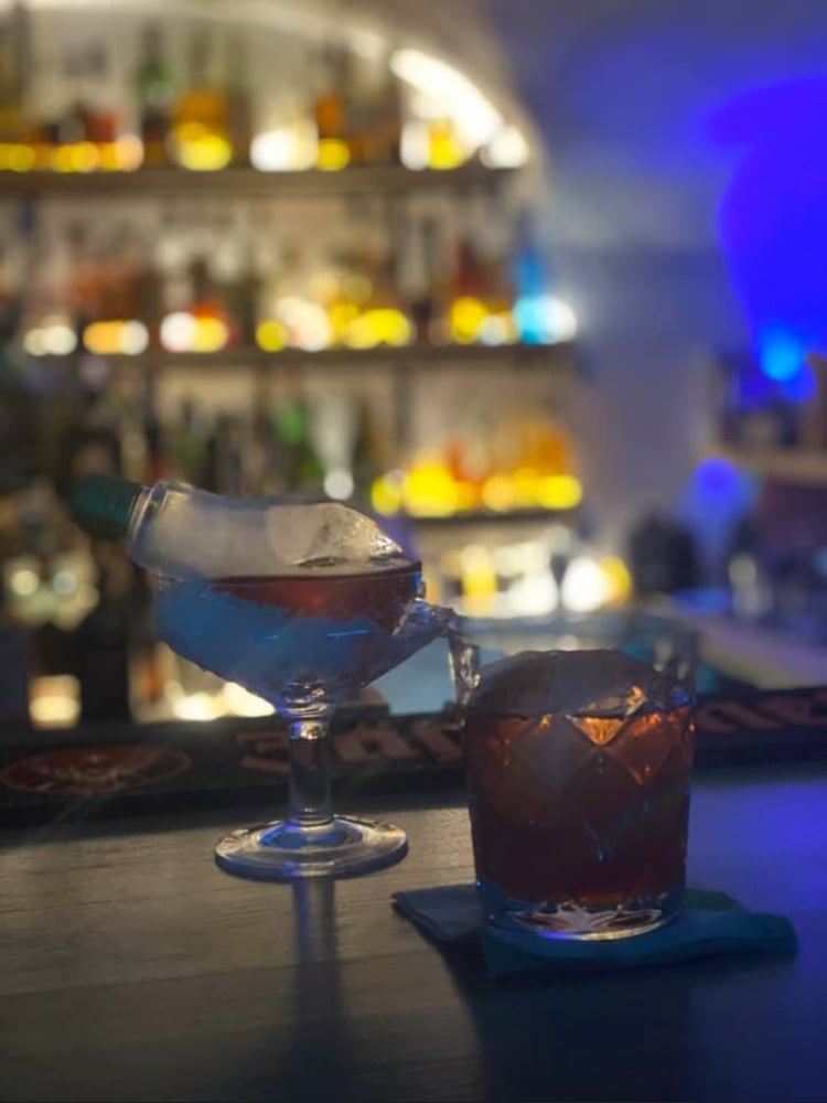 LA TOURMENTE Cocktail Bar 1