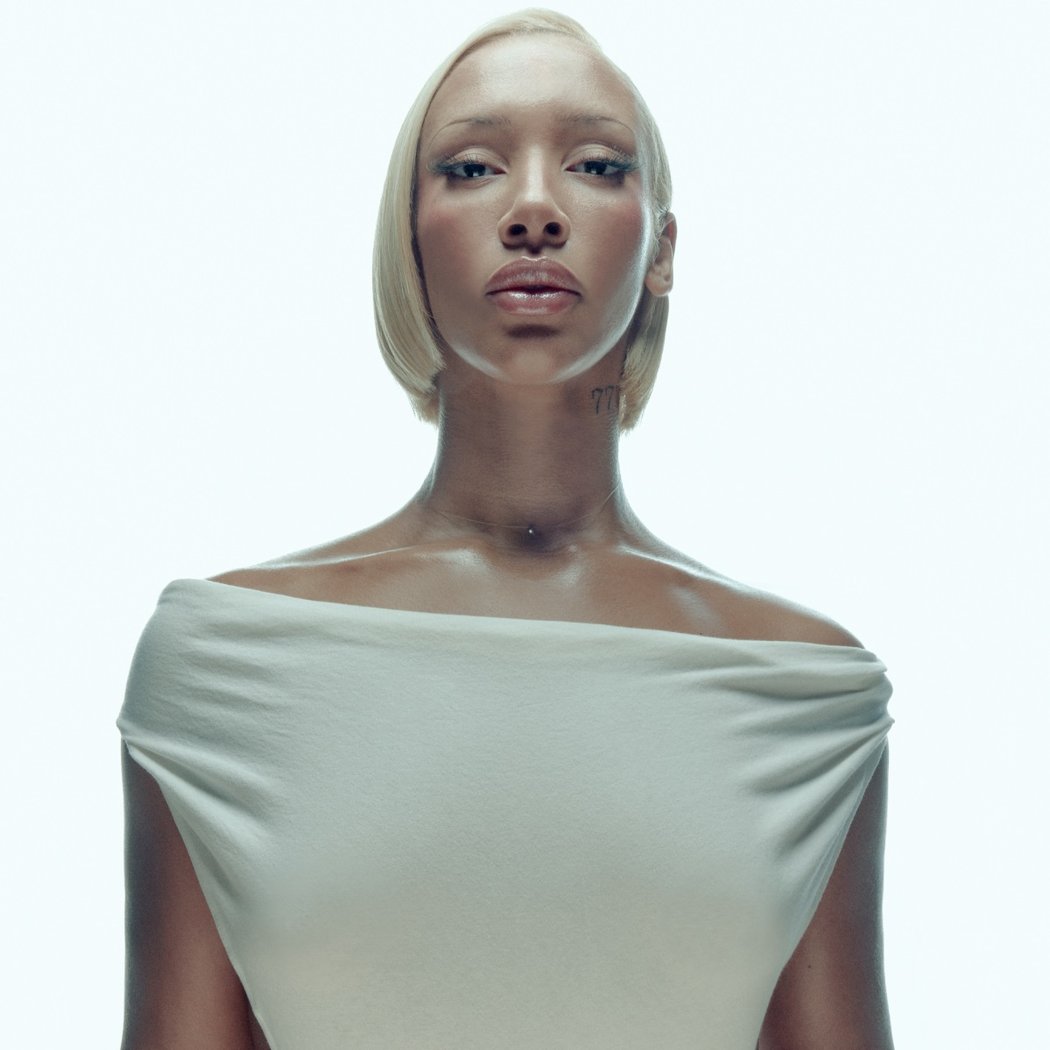 NAOMI SHARON 2