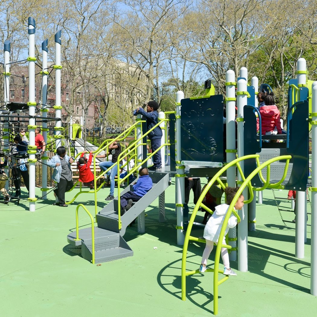 Lincoln Terrace / Arthur S. Somers Park 1