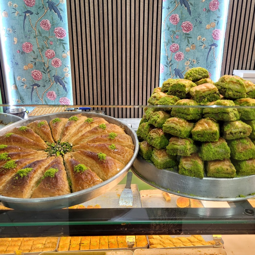 Yörem Pâtisserie 1