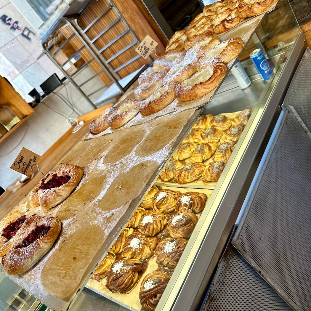 Fika Farina coffee and bakery 2