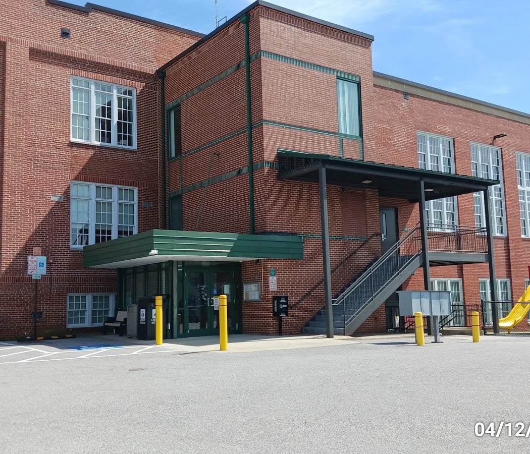 Emmitsburg Branch Library 1