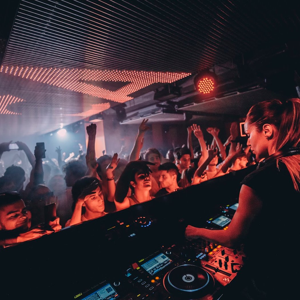 Laster Club presents INTERNATIONAL RESIDENTS NIGHT with THE LADY MACHINE & SETAOC MASS 1