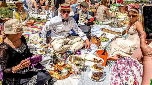 Prohibition Era-inspired gathering 1