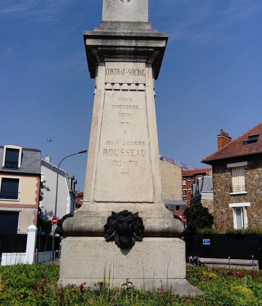 Rue Jean Jacques Rousseau 1