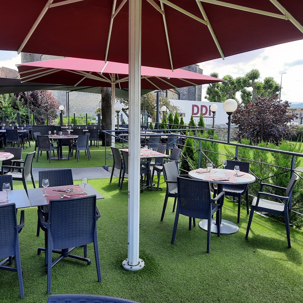 Hotel LeVouglans 2